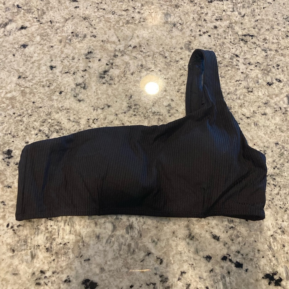 Andie Wyndwood Asymmetrical Rib One Shoulder Bikini Top Removable Cups